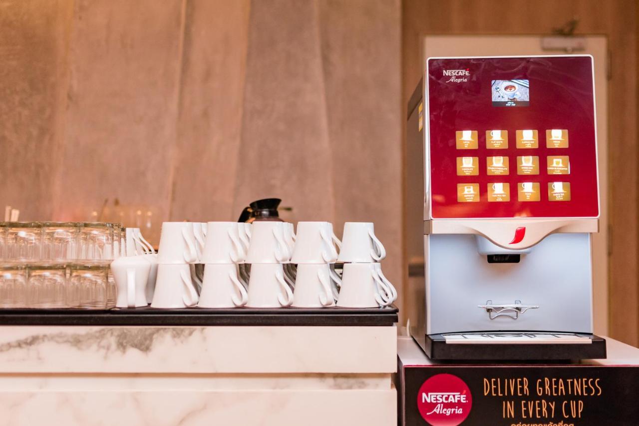Oceanfront Beach Resort - Sha Extra Plus Patong Exterior foto A Nespresso Professional machine